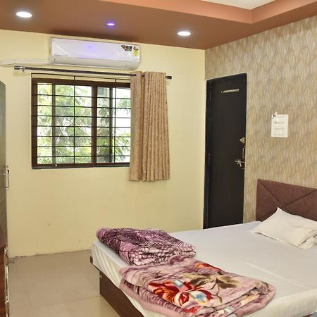 Green Leaf Ujjain Εξωτερικό φωτογραφία